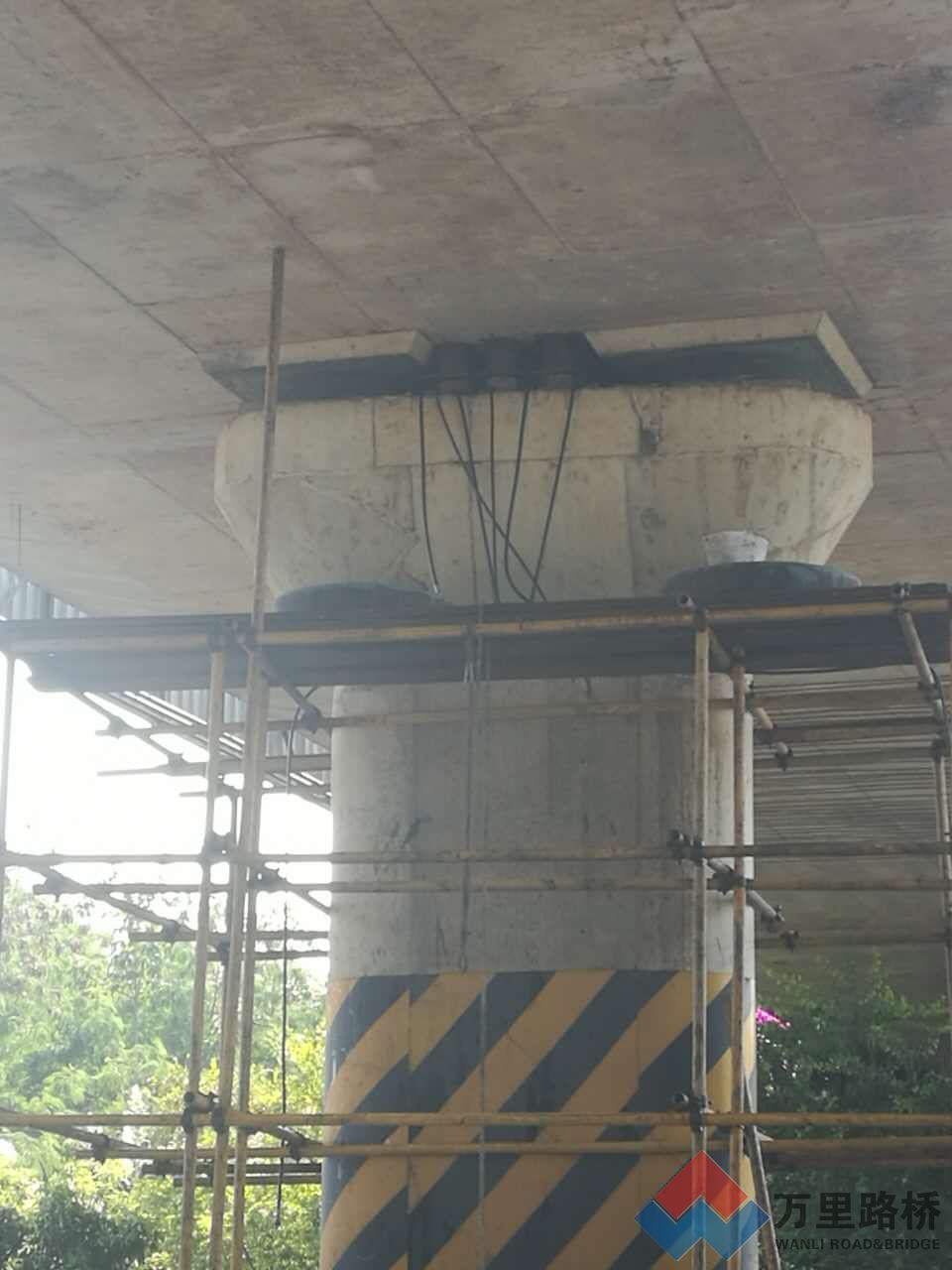 廣西交通投資集團(tuán)南友高速公路橋梁加固項(xiàng)目圓滿完成<div   id=